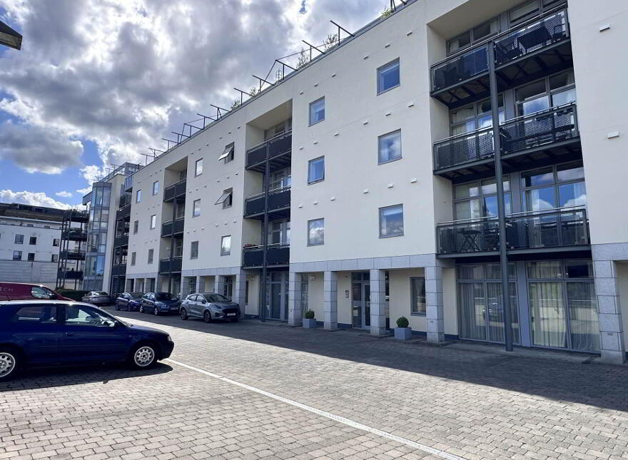76 The Pavilion, Marine Road, Dún Laoghaire, Dublin, A96VY47 photo