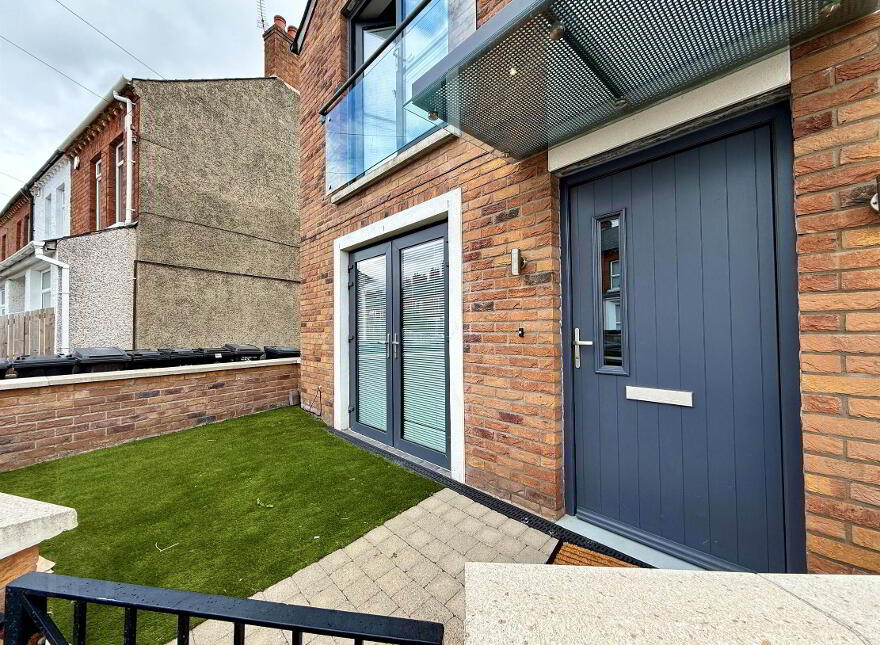 68b Dromore Street, Belfast, BT6 8PF