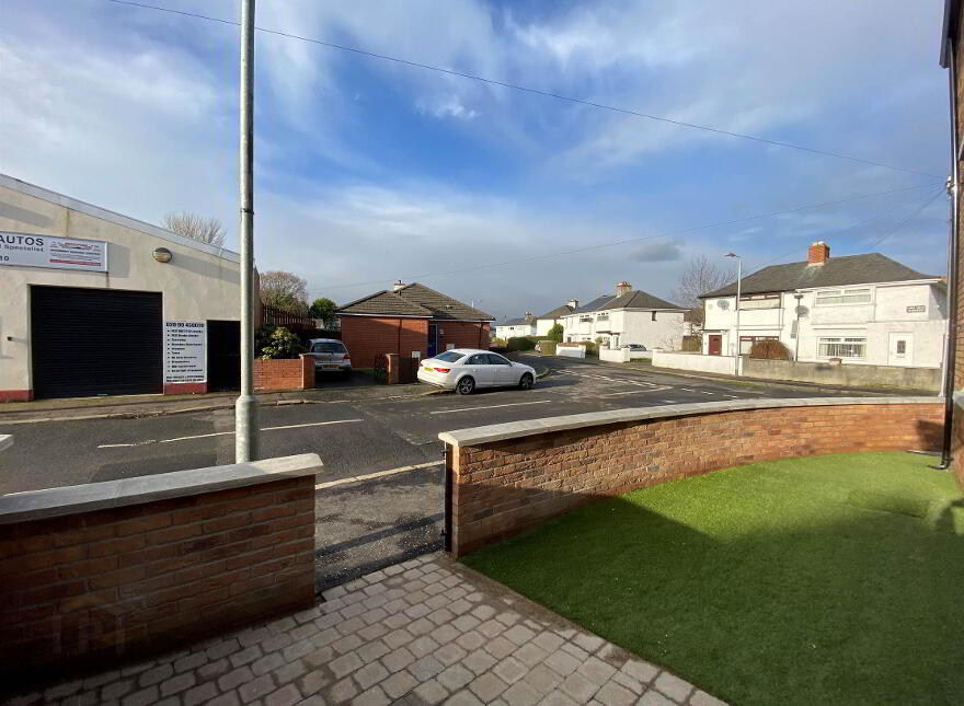 68b Dromore Street, Belfast, BT6 8PF
