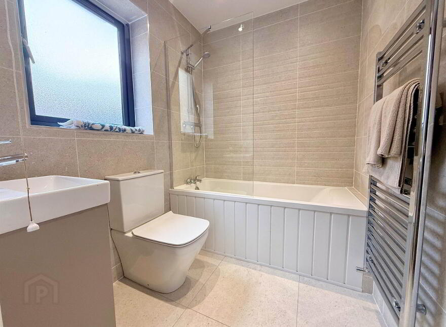 68b Dromore Street, Belfast, BT6 8PF