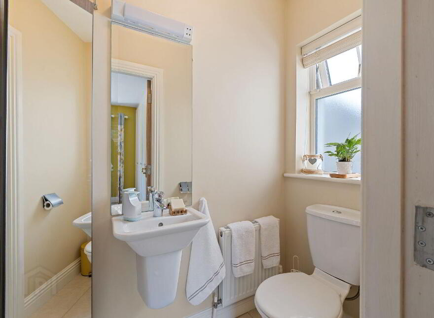 13 Holly Vale, Forest Hill, Carrigaline, P43H397