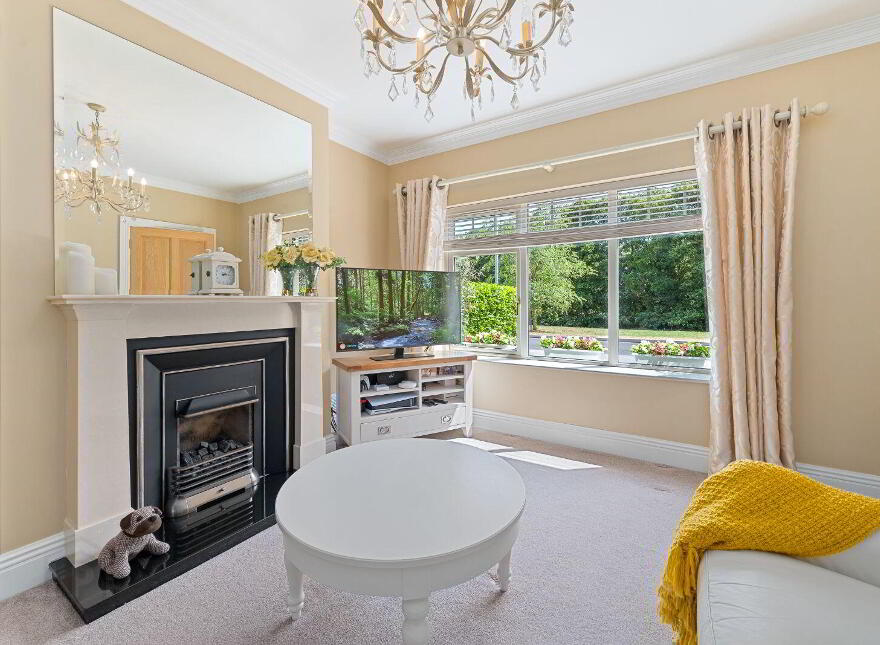13 Holly Vale, Forest Hill, Carrigaline, P43H397