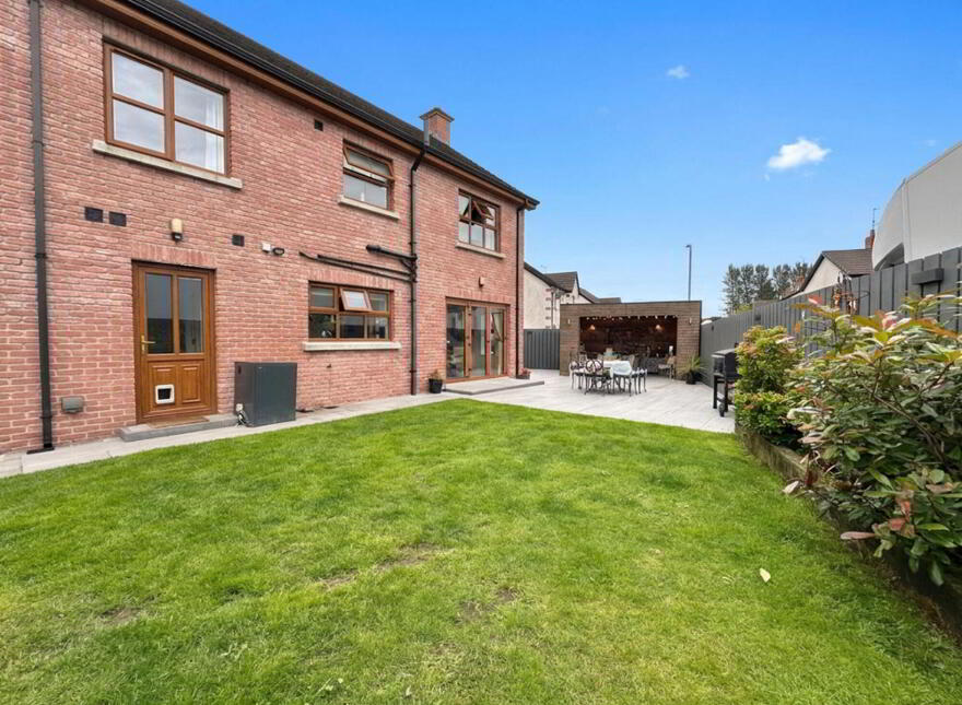 32 Orchard Way, Portglenone, Ballymena, BT44 8DY
