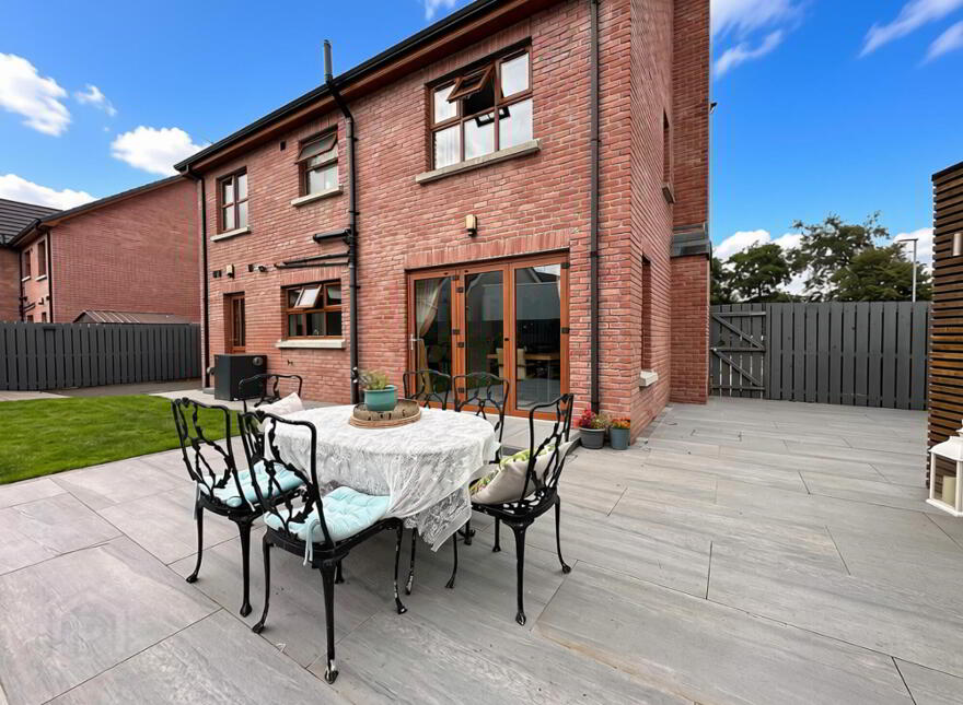 32 Orchard Way, Portglenone, Ballymena, BT44 8DY