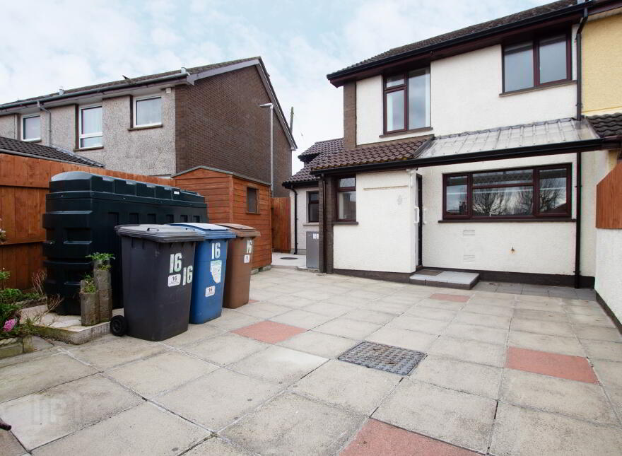 16 King William III Crescent, Maghera, BT46 5HA
