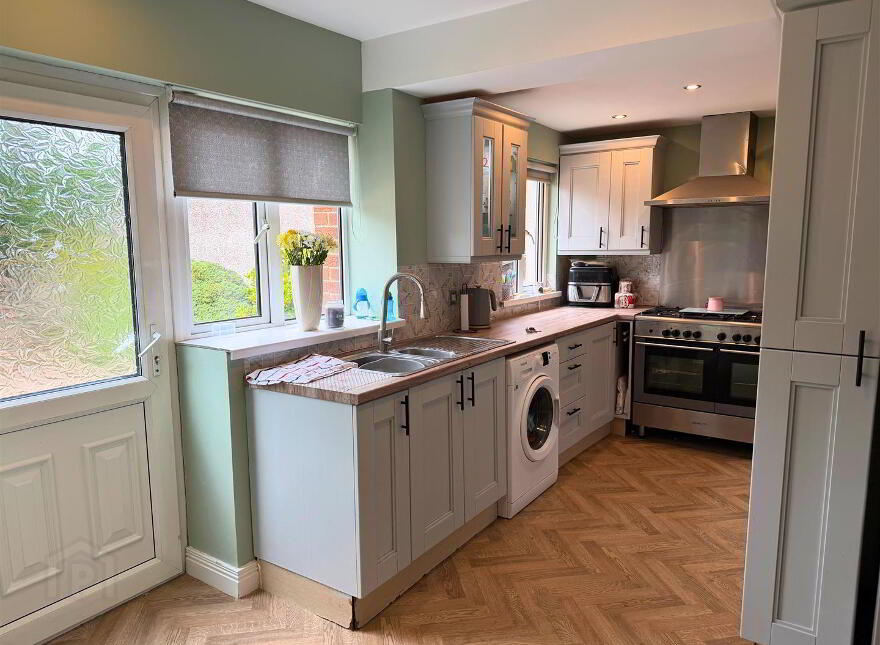 38 Enagh Park, Limavady, BT49 0SA