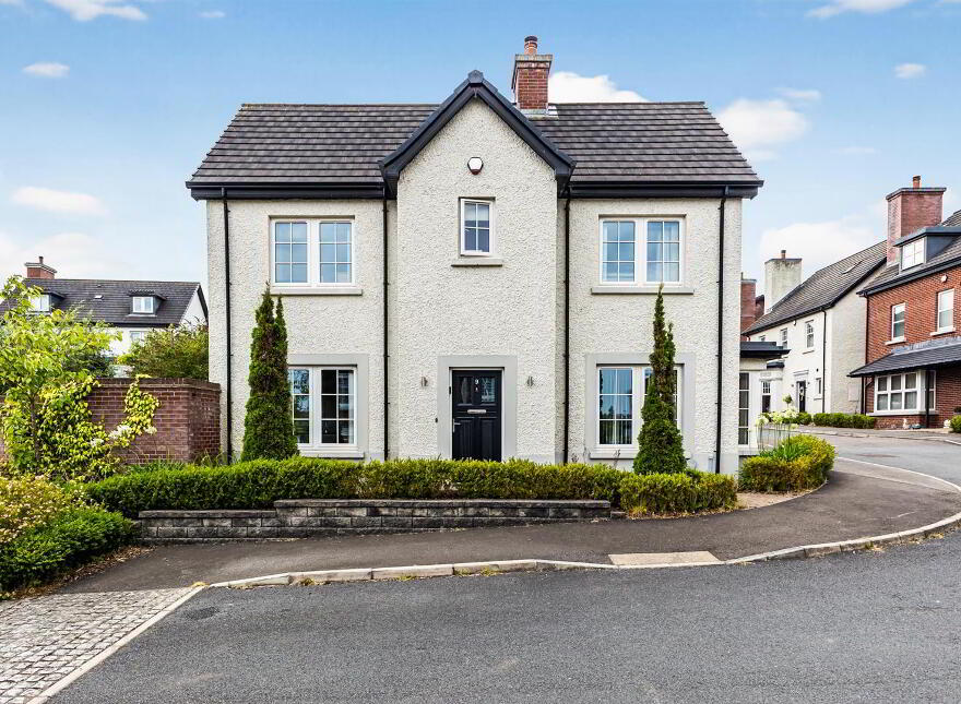9 Woodfort Gardens, Lisburn, BT28 3QN