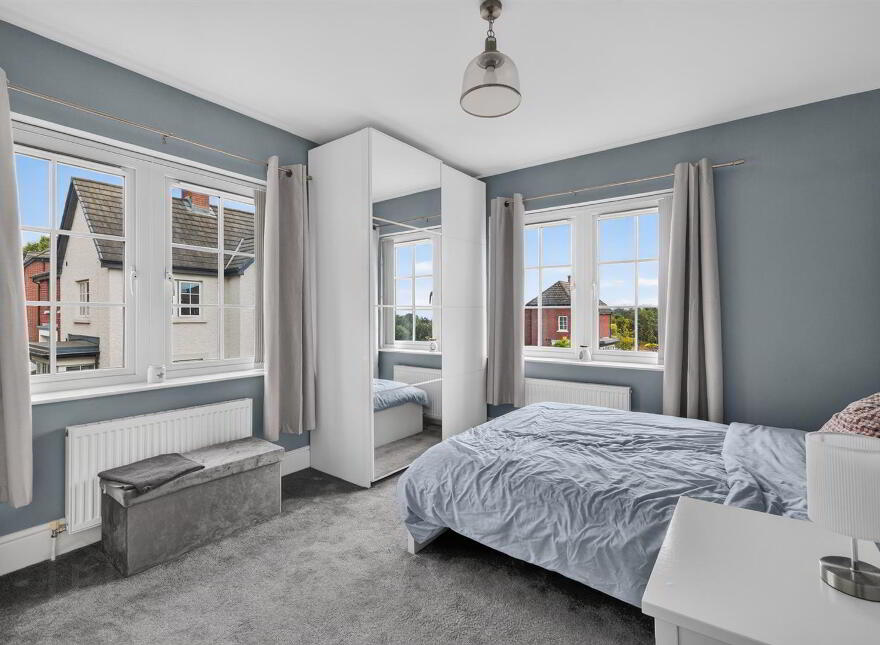 9 Woodfort Gardens, Lisburn, BT28 3QN