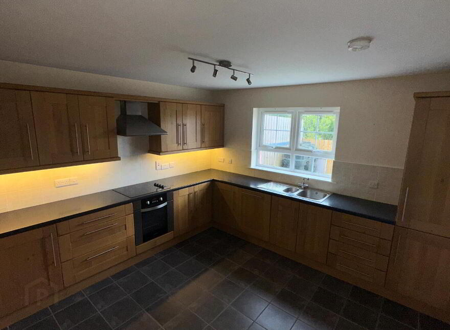 8 Barban Hill Terrace, Dromore, BT25 1TN