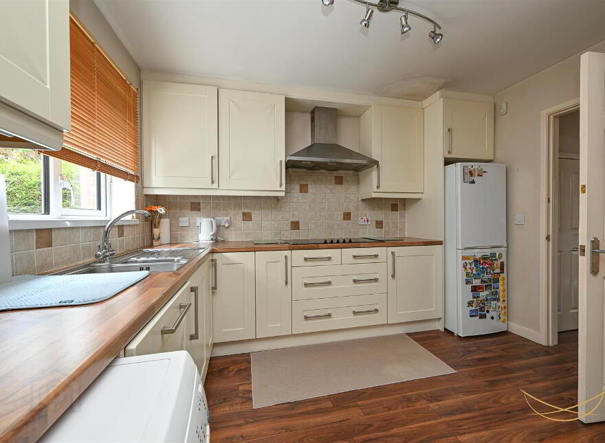 63 Greenwood Glen, Belfast, BT8 7WE