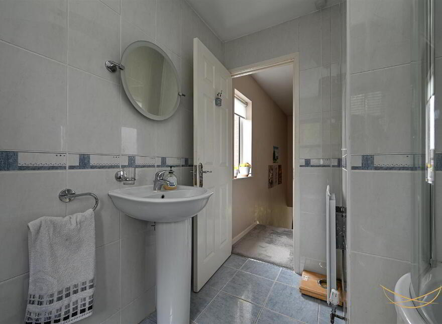 63 Greenwood Glen, Belfast, BT8 7WE