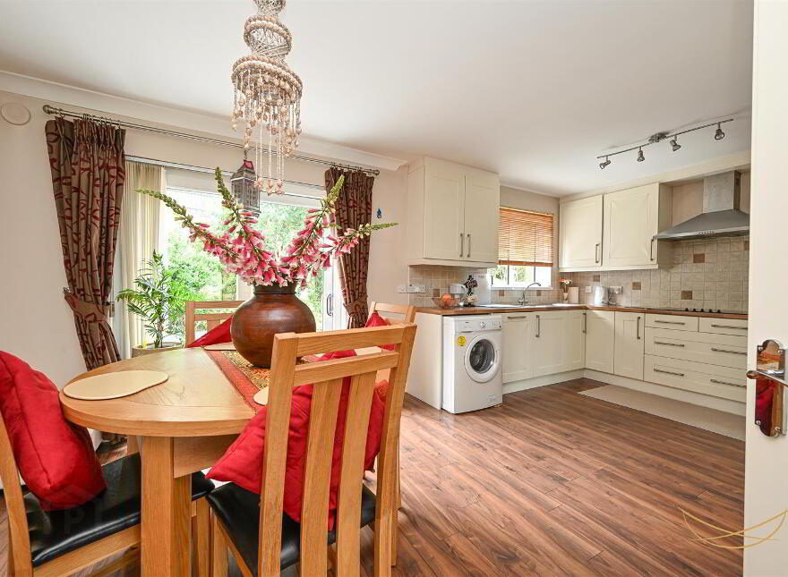 63 Greenwood Glen, Belfast, BT8 7WE
