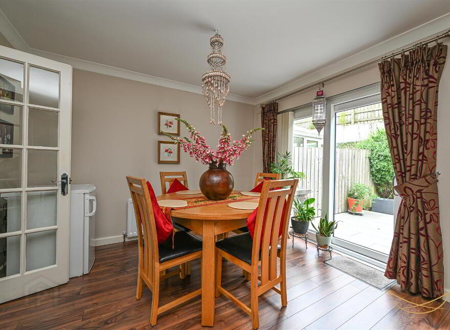 63 Greenwood Glen, Belfast, BT8 7WE