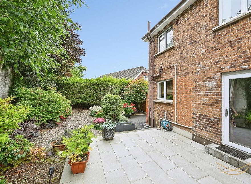 63 Greenwood Glen, Belfast, BT8 7WE