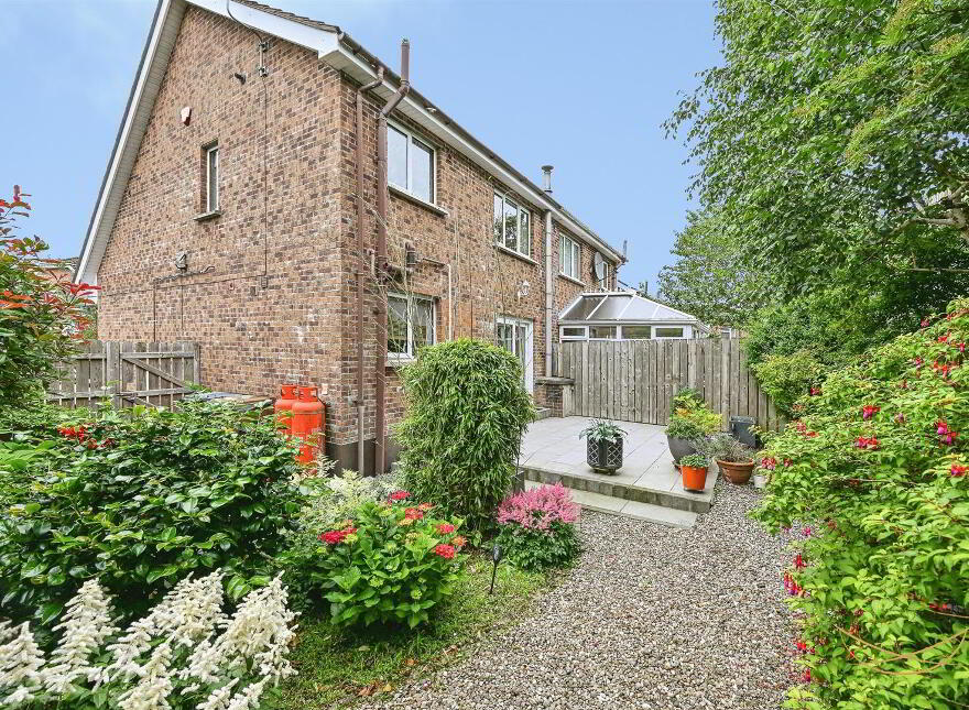 63 Greenwood Glen, Belfast, BT8 7WE