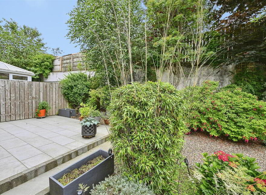 63 Greenwood Glen, Belfast, BT8 7WE