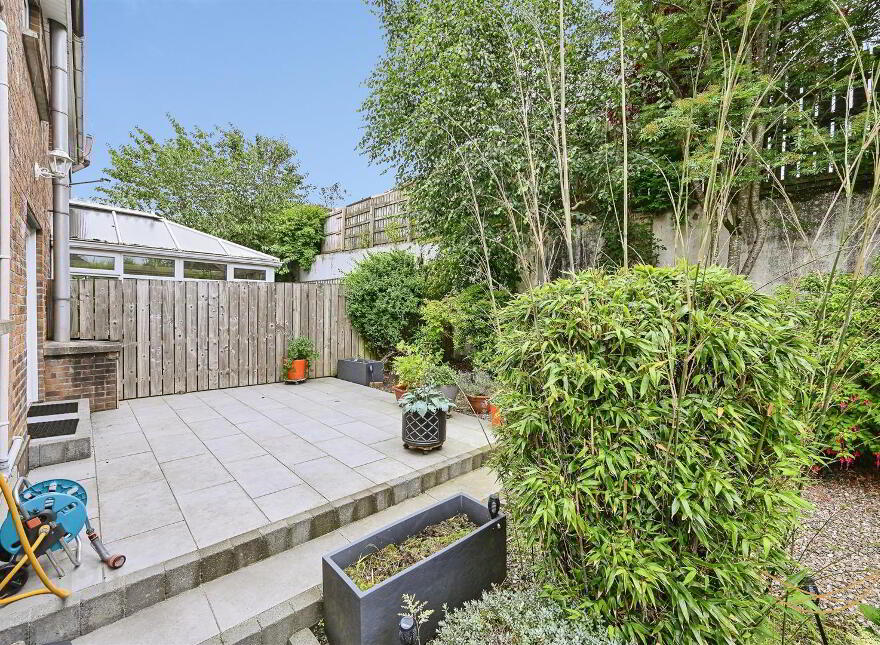 63 Greenwood Glen, Belfast, BT8 7WE