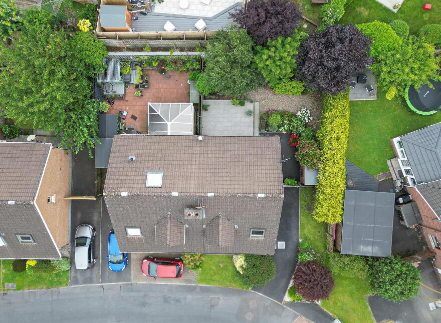 63 Greenwood Glen, Belfast, BT8 7WE