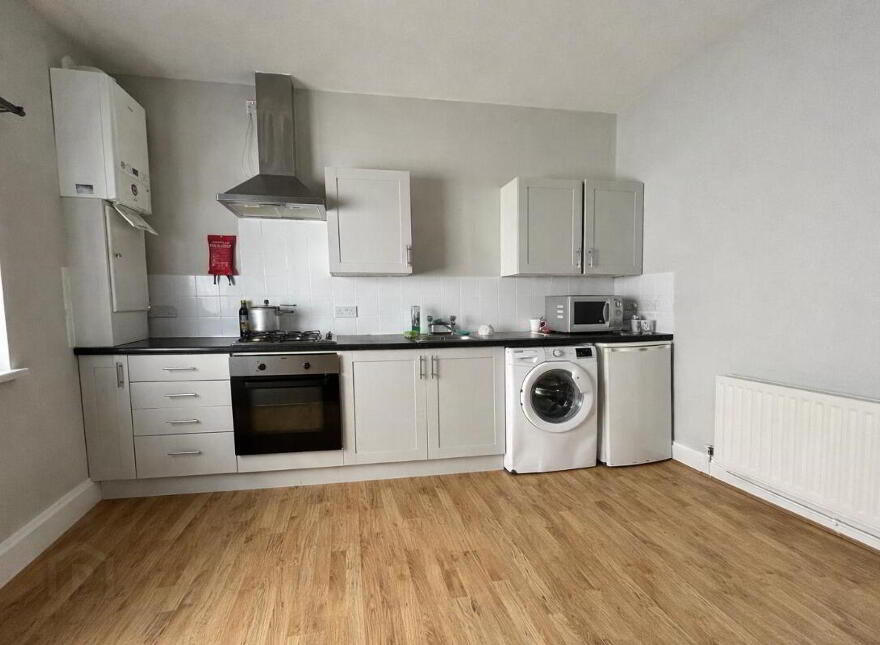Apartment 2 111 Eglantine Avenue, Belfast, BT9 6EX