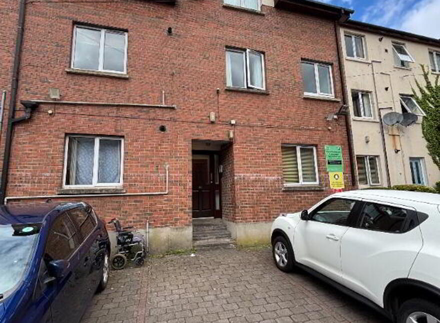 89 Eglantine Avenue, Belfast, BT9 6EW