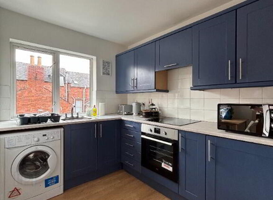 89 Eglantine Avenue, Belfast, BT9 6EW