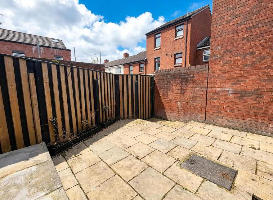 1 Mayfair Court, Belfast, BT14 7RF