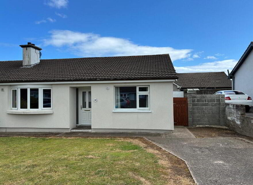 14 Comeragh Crescent, Dungarvan, X35E984 photo