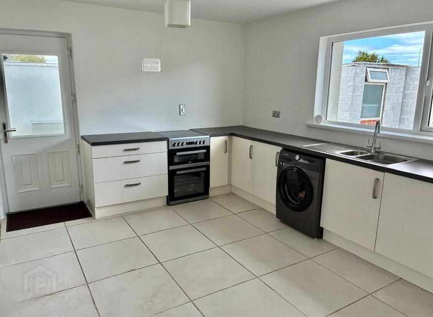 14 Comeragh Crescent, Dungarvan, X35E984