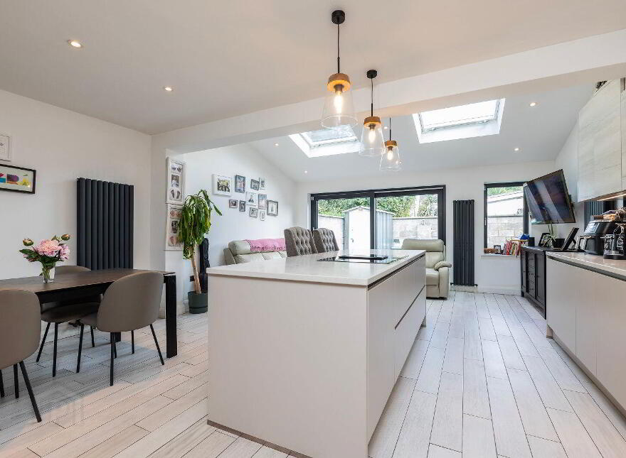 320 Charlemont, Griffith Avenue, Drumcondra, Drumcondra, D09N7F4