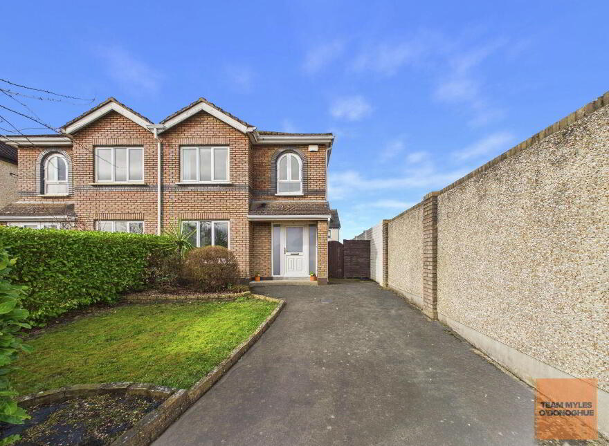 2 Charnwood Grove, Clonsilla, Clonsilla, D15H7FP