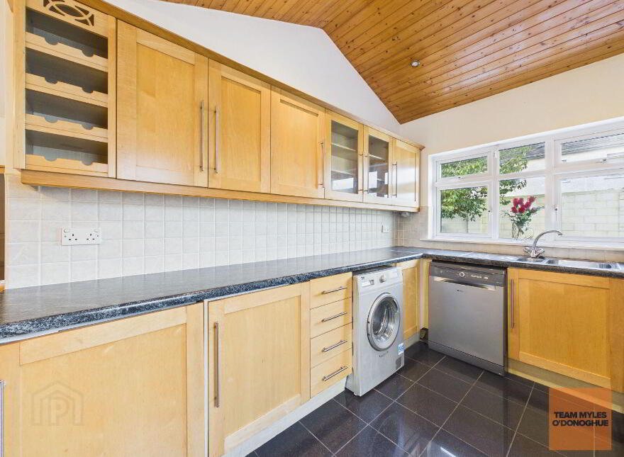 2 Charnwood Grove, Clonsilla, Clonsilla, D15H7FP