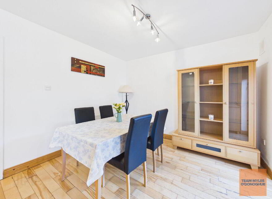 2 Charnwood Grove, Clonsilla, Clonsilla, D15H7FP