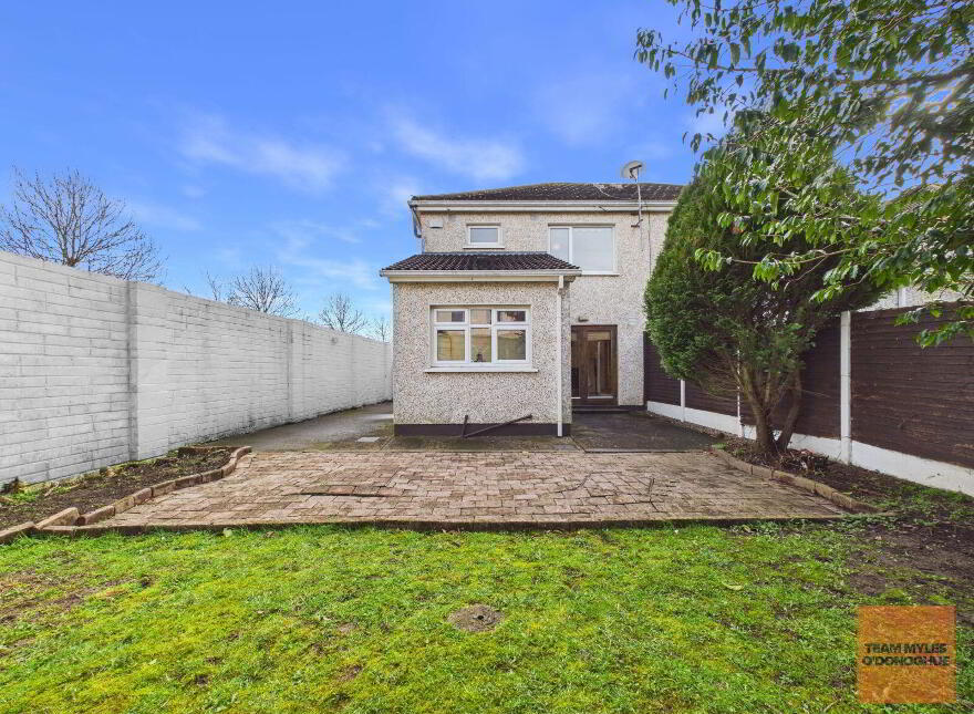 2 Charnwood Grove, Clonsilla, Clonsilla, D15H7FP