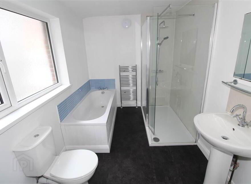 30 Titania Street, Belfast, BT6 8NT
