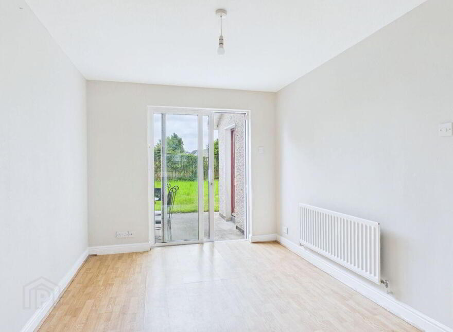 10 Castle Avenue, Kilminchy, R32W29R