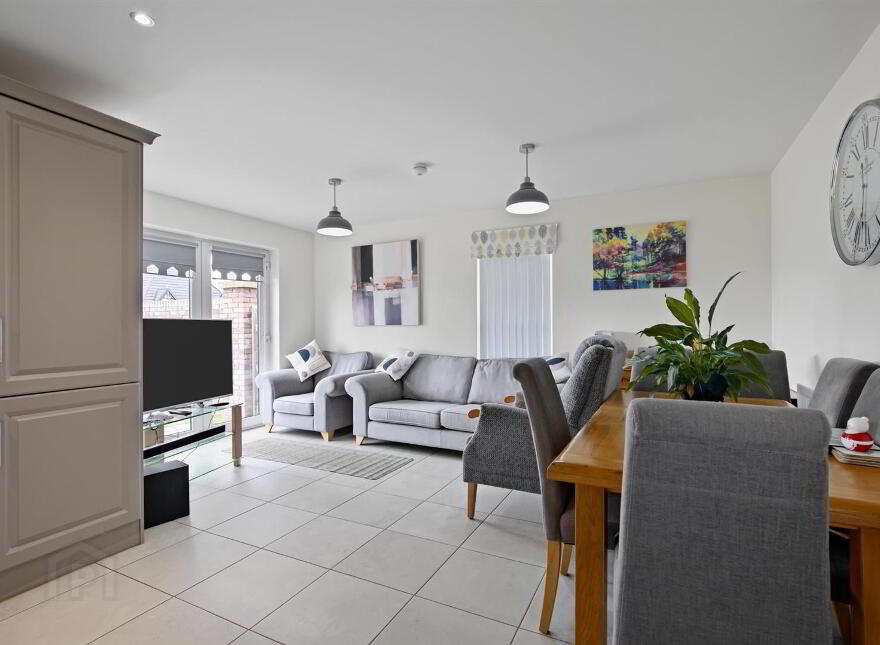 16 River Hill Park, Newtownards, BT23 7FJ