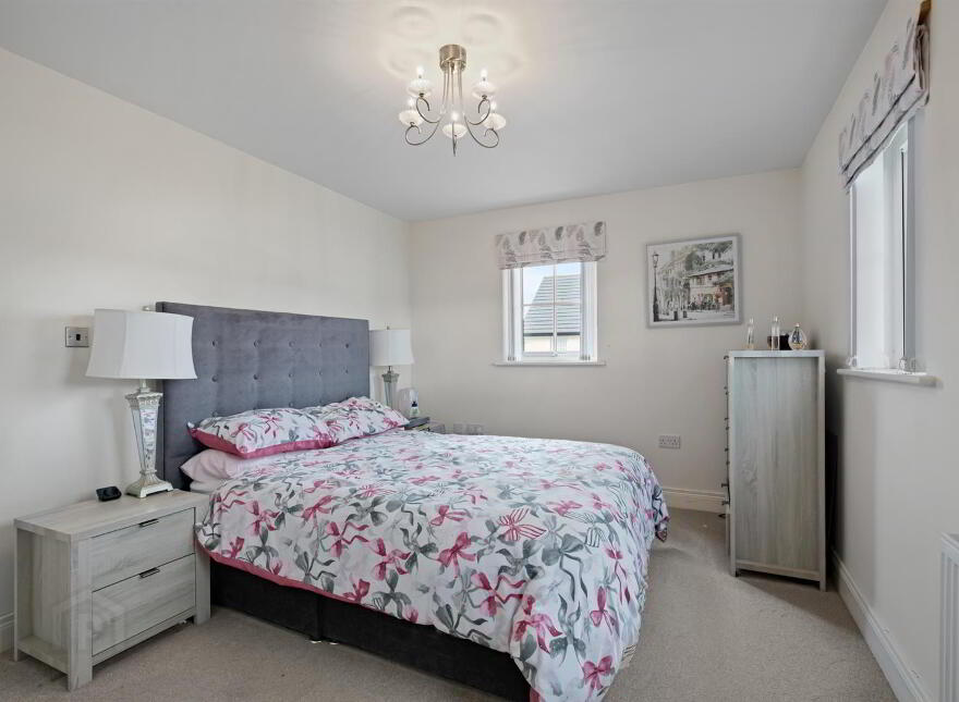 16 River Hill Park, Newtownards, BT23 7FJ