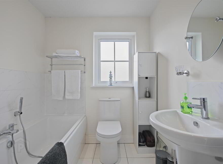 16 River Hill Park, Newtownards, BT23 7FJ