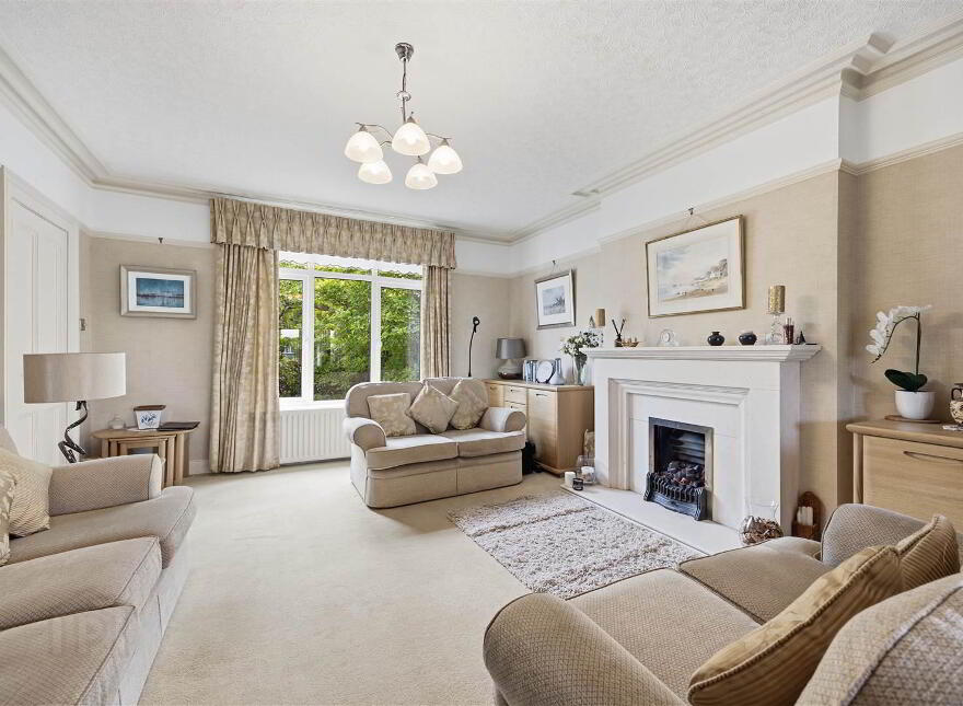 'Glenshee', 13 Ardlee Avenue, Holywood, BT18 9LT