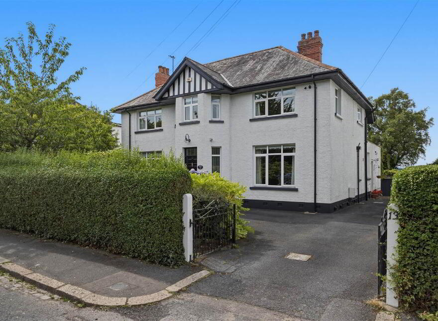 'Glenshee', 13 Ardlee Avenue, Holywood, BT18 9LT