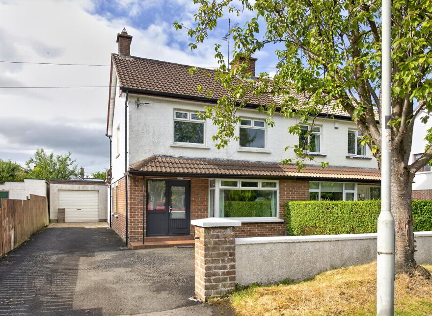 20 Grange Avenue, Ballymena, BT42 2DX photo