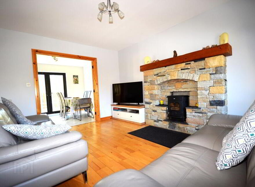 2 Gleann Amhain, Glencolmcille, F94C6K7