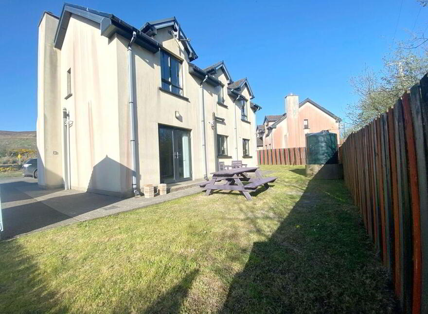 2 Gleann Amhain, Glencolmcille, F94C6K7