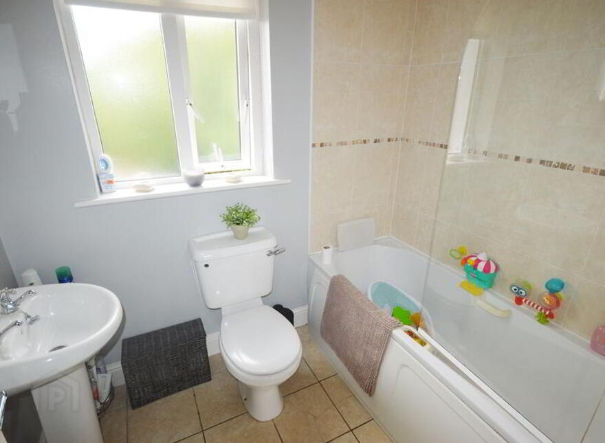 34 Ceanann View, Carnamuggagh Upper, Letterkenny, F92P8HD