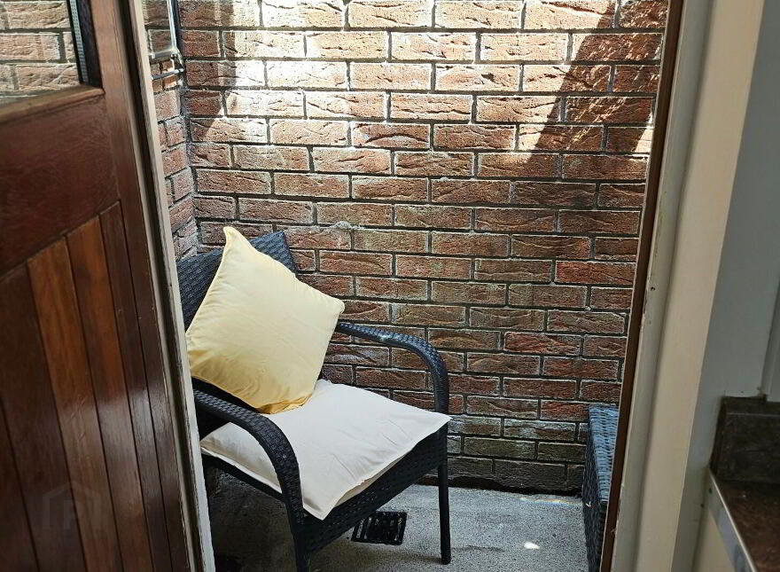 38 South Main Street, Youghal, P36V656