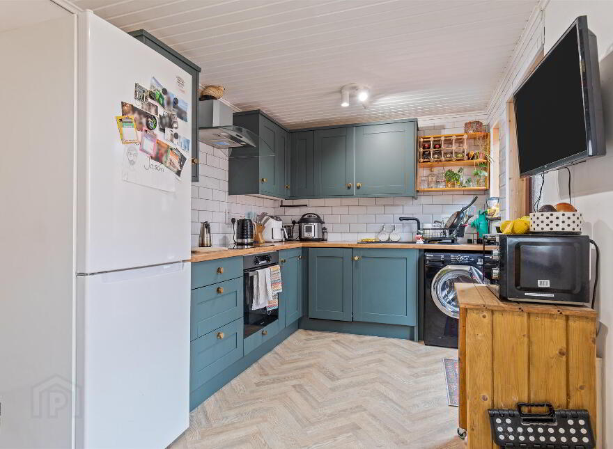 16 Witham Street, Belfast, BT4 1HP