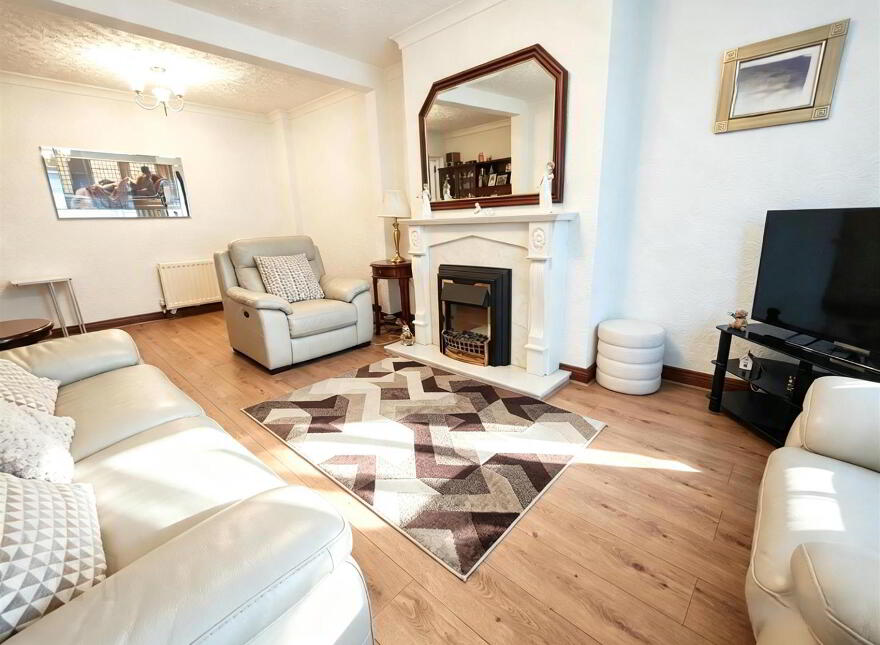 19 York Parade, Belfast, BT15 3QZ