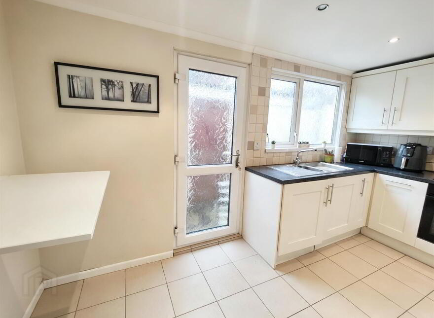 19 York Parade, Belfast, BT15 3QZ
