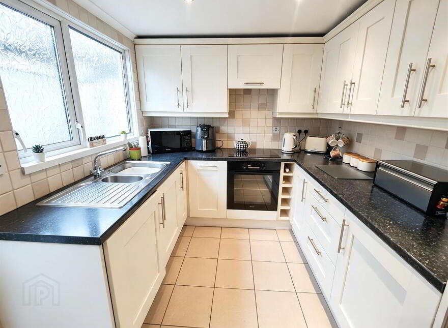 19 York Parade, Belfast, BT15 3QZ