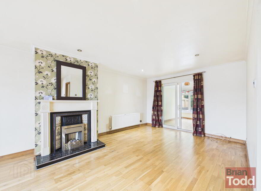 28 Old Mill Heights, Larne, BT40 2RS